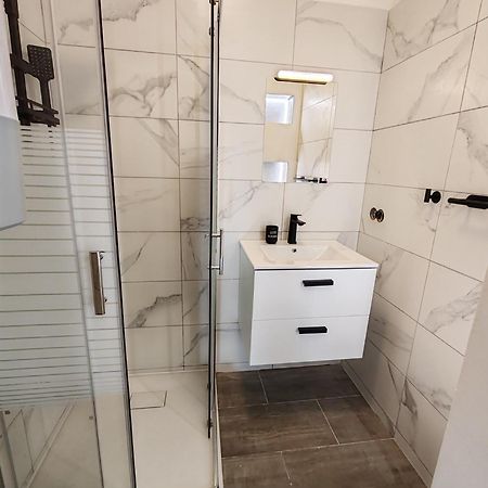 Apartman Brezinova เบอร์โน ภายนอก รูปภาพ