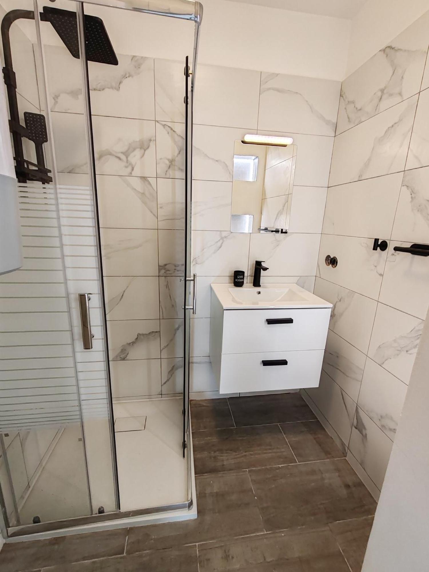Apartman Brezinova เบอร์โน ภายนอก รูปภาพ